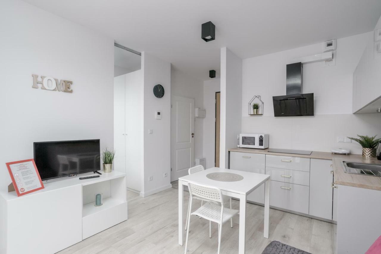 Chill Apartments Wola Varsovie Extérieur photo
