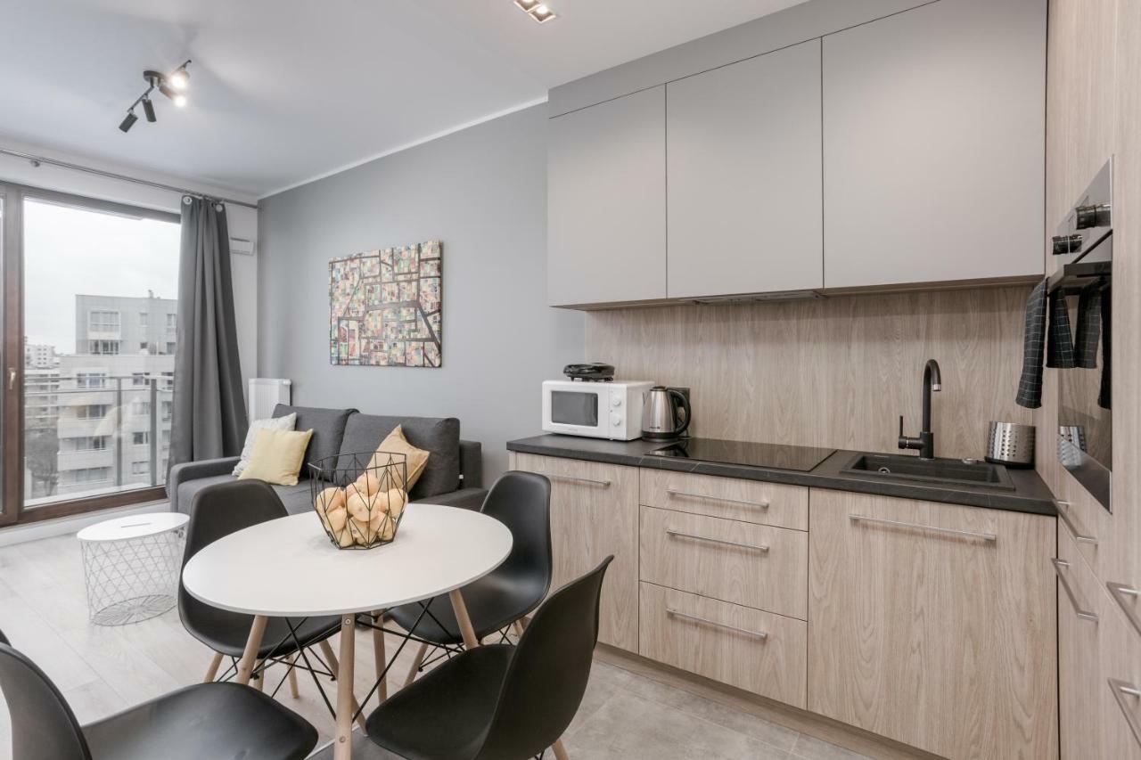 Chill Apartments Wola Varsovie Extérieur photo